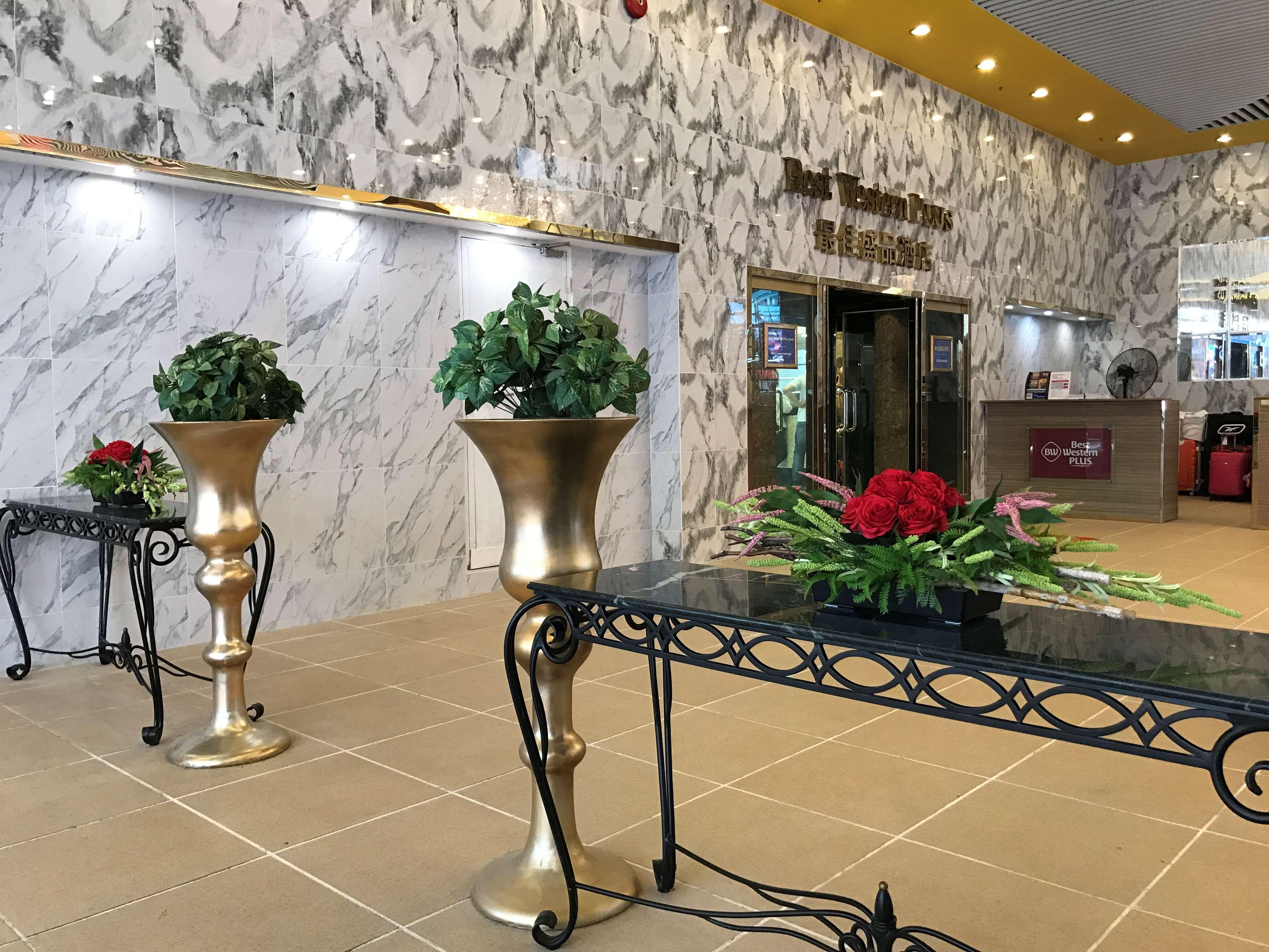 Best Western Plus Tsim Sha Tsui Hong Kong Exterior photo