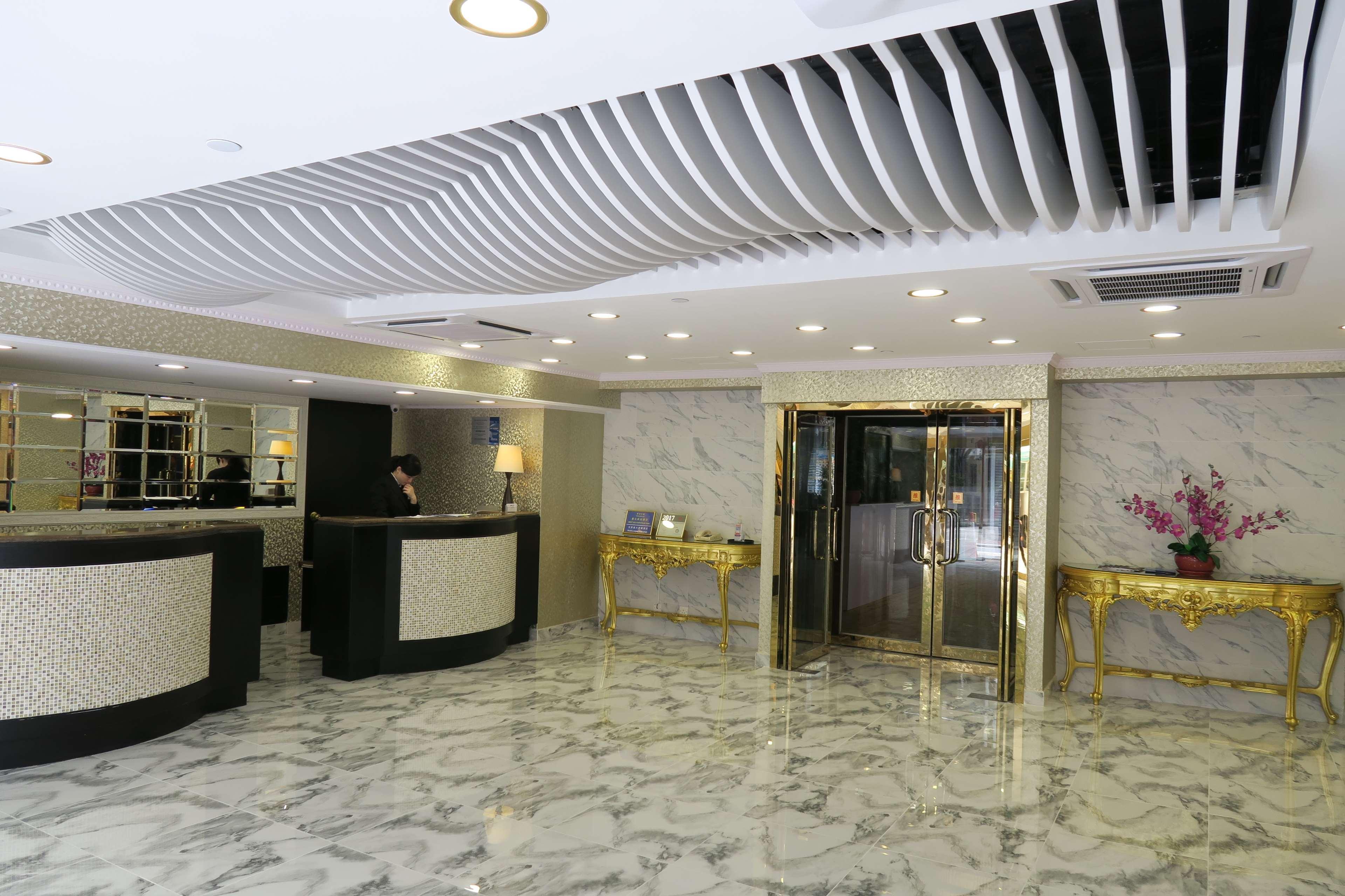 Best Western Plus Tsim Sha Tsui Hong Kong Exterior photo