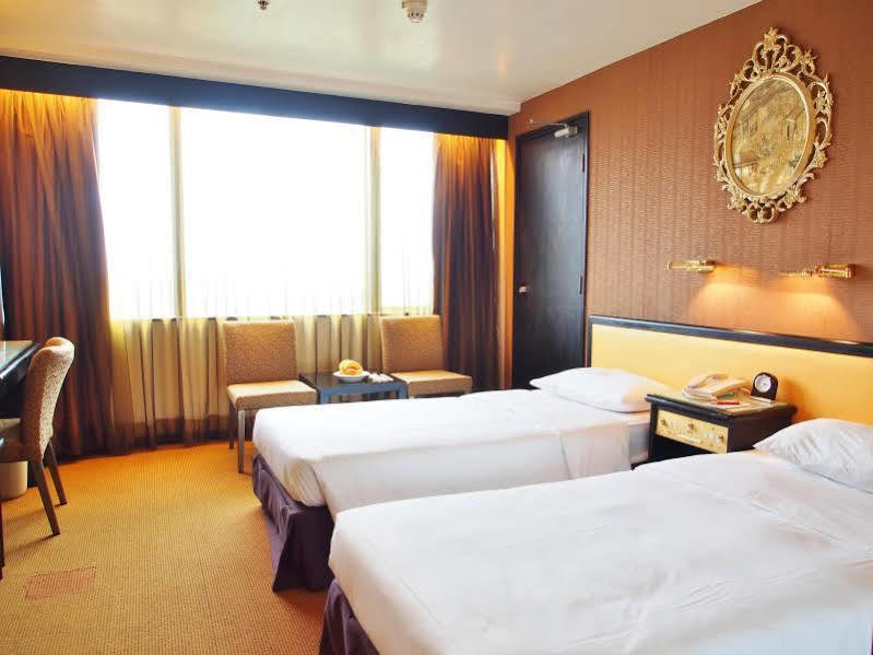 Best Western Plus Tsim Sha Tsui Hong Kong Exterior photo